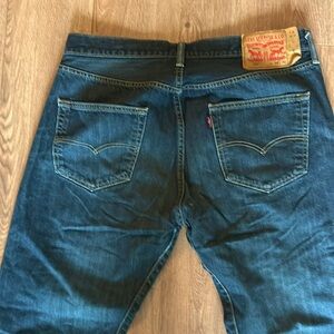 Levi’s 501’s -dark denim size 34 waist